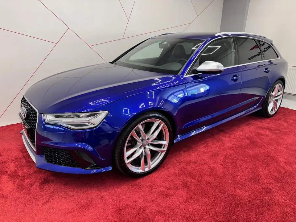 2017 Audi RS 6 - sportscars.cz