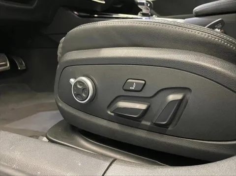 2021 Audi S4 3,0 TDi Avant QUATTRO M-Hev - sportscars.cz