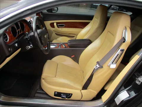 2006 Bentley Continental GT 6,0 W12 - sportscars.cz