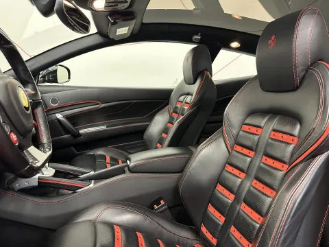 2013 Ferrari FF - sportscars.cz