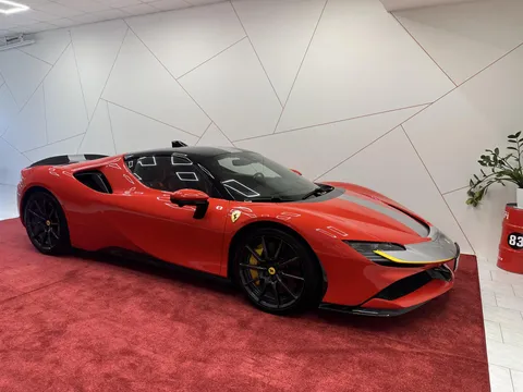 2023 Ferrari SF90 Assetto Fiorano FULL CARBON - sportscars.cz