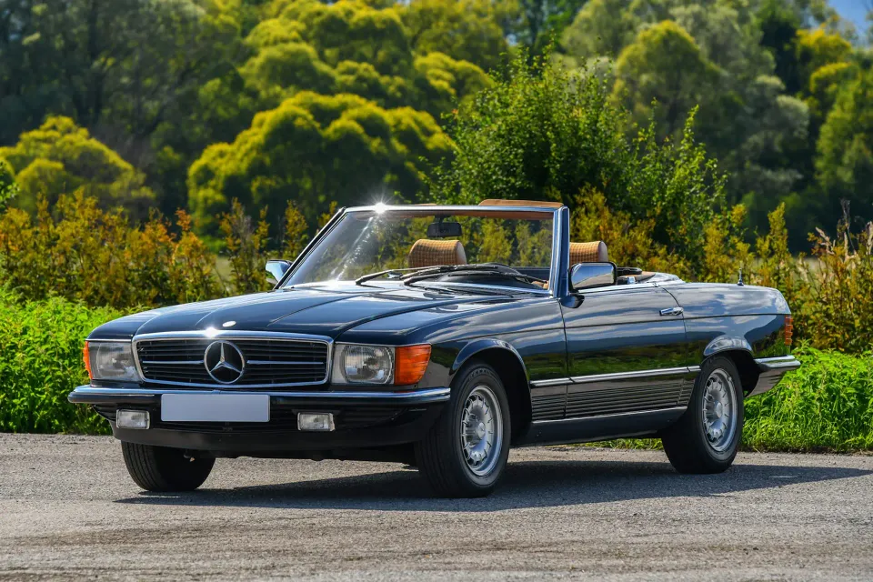 1982 Mercedes SL 280 - vintagecars.cz