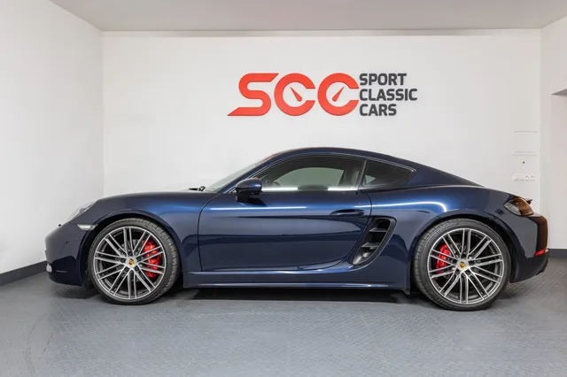 2019 Porsche 718 Cayman GTS - sportscars.cz