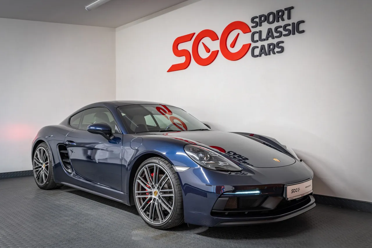 2019 Porsche 718 Cayman GTS - sportscars.cz