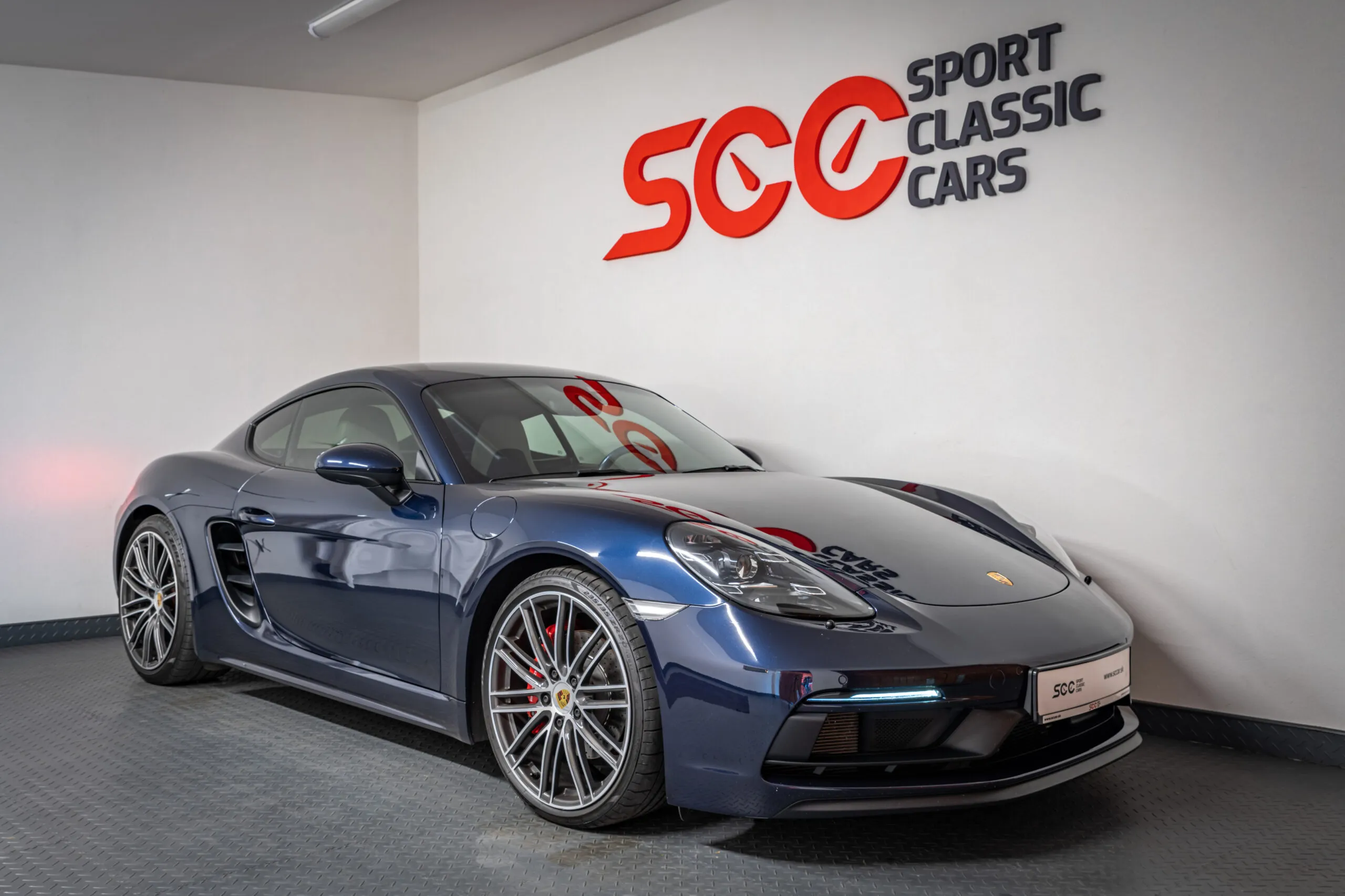 2019 Porsche 718 Cayman GTS - sportscars.cz