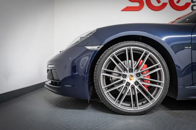 2019 Porsche 718 Cayman GTS - sportscars.cz