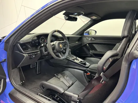 2025 Porsche 911 992 GT3 RS - sportscars.cz