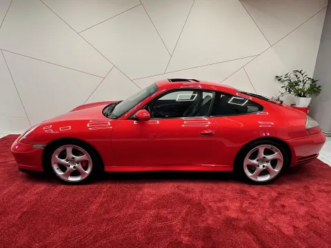 2001 Porsche 911 996 4S - vintagecars.cz