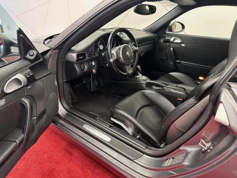 2009 Porsche 911 997.2 - sportscars.cz