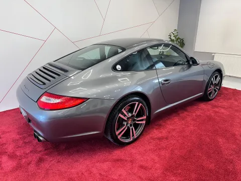 2009 Porsche 911 997.2 - sportscars.cz
