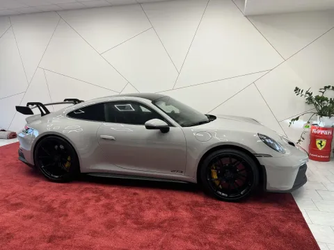 2022 Porsche 911 GT3 CLUBSPORT - sportscars.cz