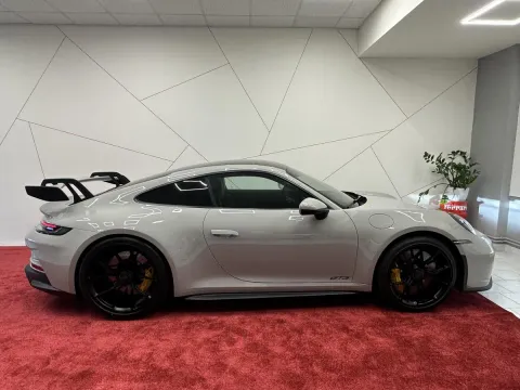 2022 Porsche 911 GT3 CLUBSPORT - sportscars.cz