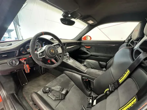 2016 Porsche 911 GT3RS - sportscars.cz