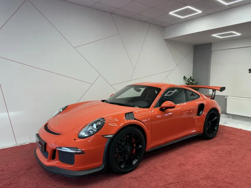 2016 Porsche 911 GT3RS - sportscars.cz