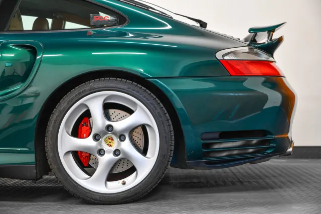 2001 Porsche 911 Turbo (996) - sportscars.cz