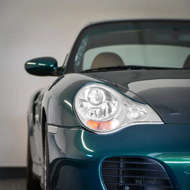2001 Porsche 911 Turbo (996) - sportscars.cz
