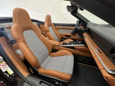 2024 Porsche 911 Turbo S - sportscars.cz