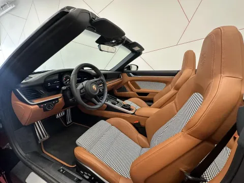 2024 Porsche 911 Turbo S - sportscars.cz