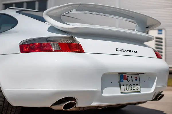 1999 Porsche 996 Carrera - vintagecars.cz