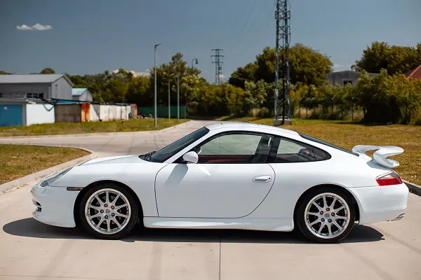1999 Porsche 996 Carrera - vintagecars.cz